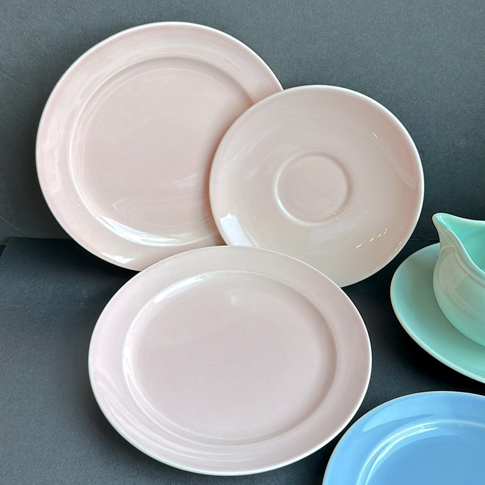 VTG Lu-Ray Pastels PINK Ceramics 2 Salad Dessert Plates 7-1/4” and 1 Saucer
